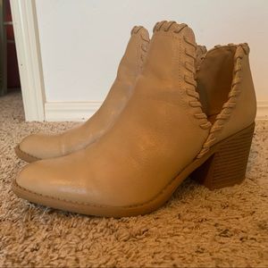 Slip on khaki boots size 9